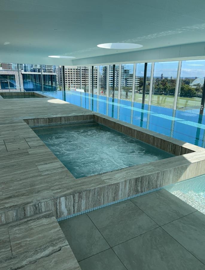 The Fawkner Apartment Bay-View Pool/Gym Free Parking Melburne Exterior foto